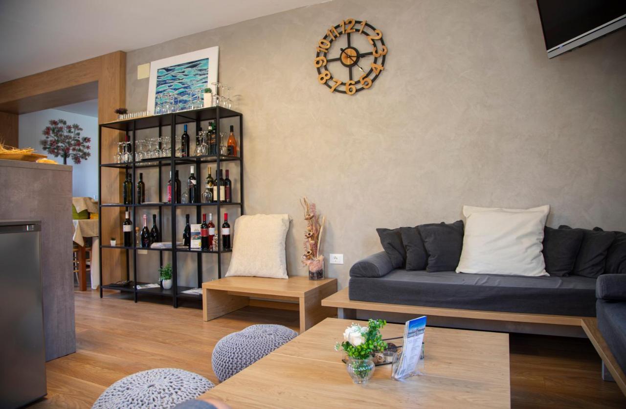 Hotel Natura Vilanija Εξωτερικό φωτογραφία