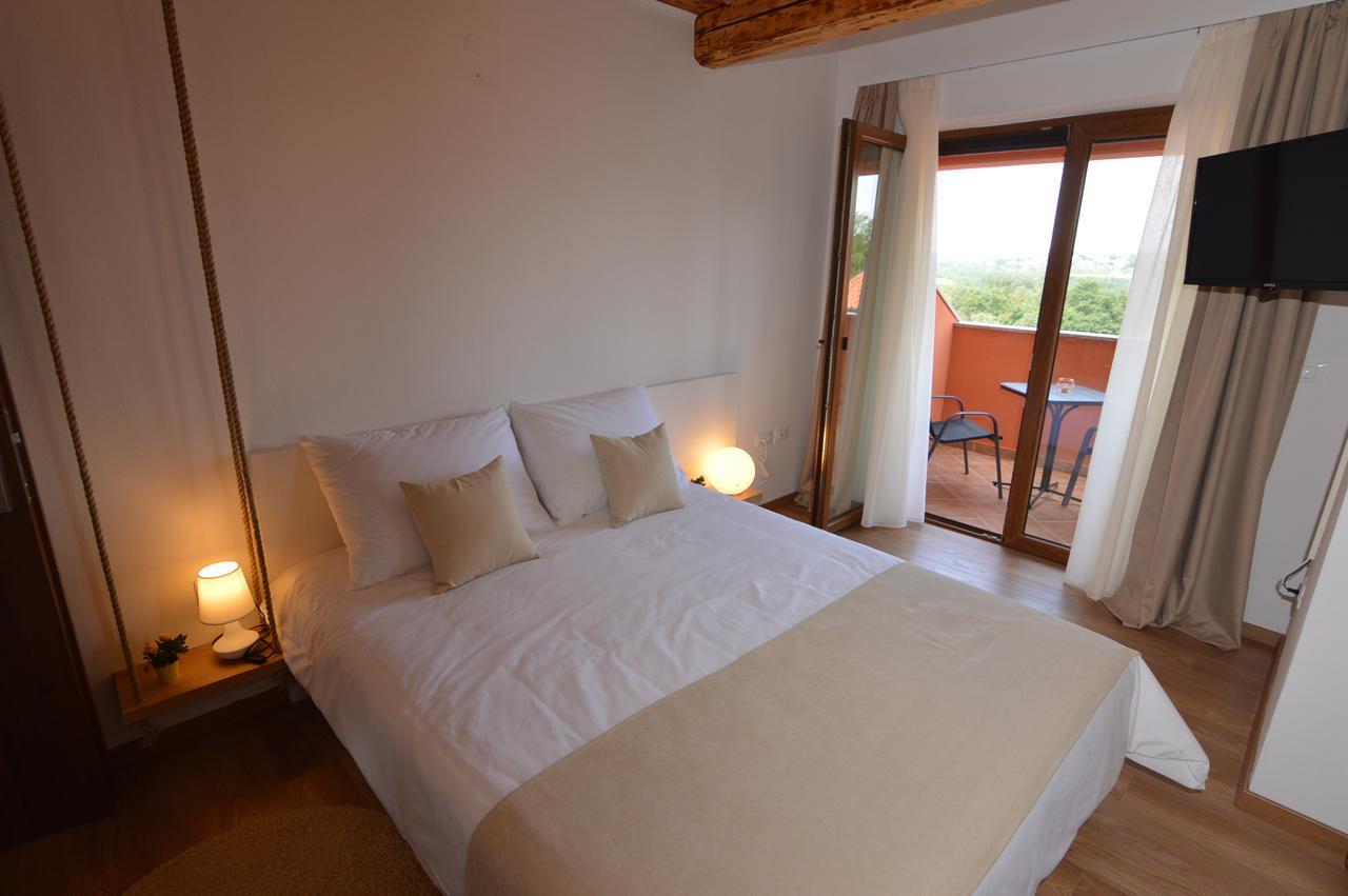 Hotel Natura Vilanija Εξωτερικό φωτογραφία