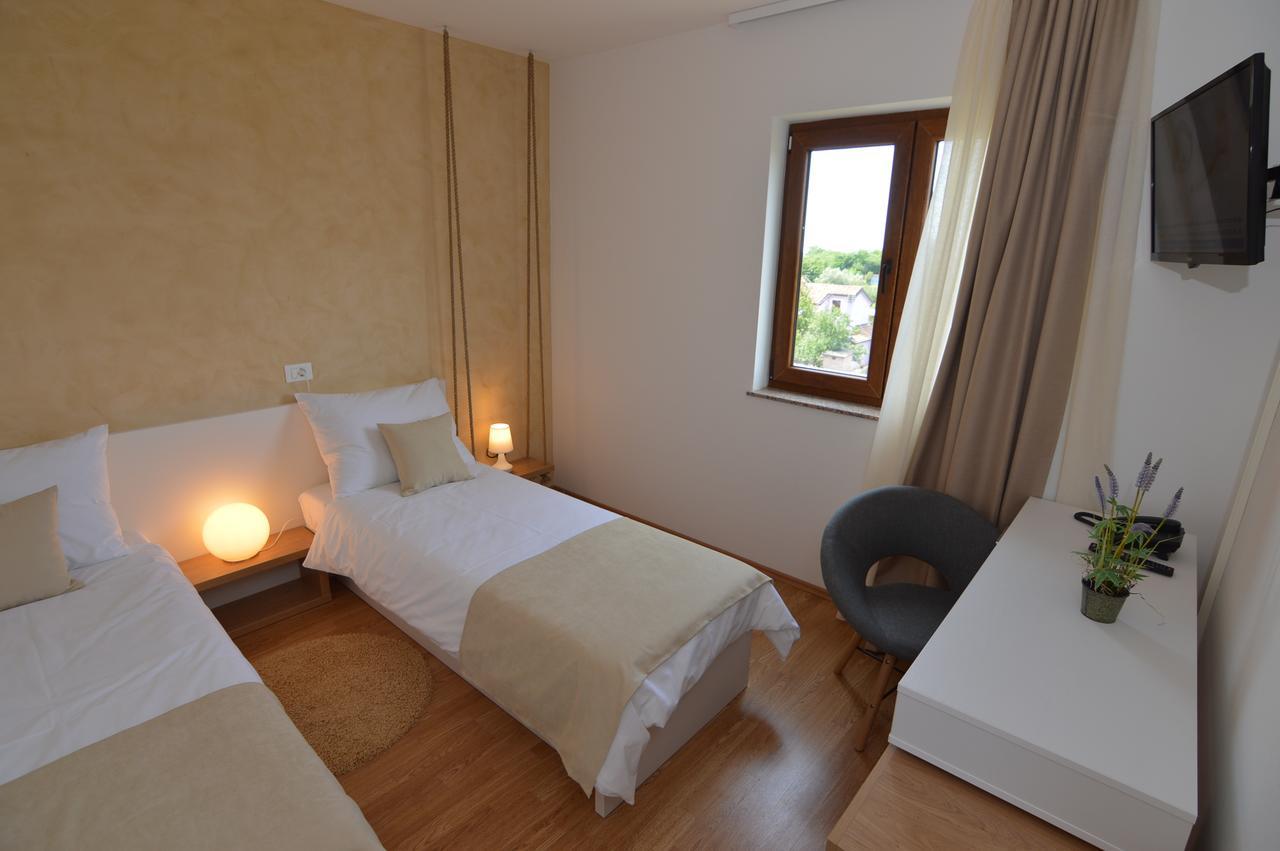 Hotel Natura Vilanija Εξωτερικό φωτογραφία